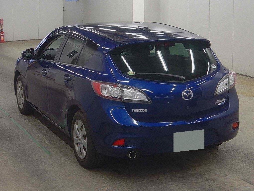 2012 Mazda Axela