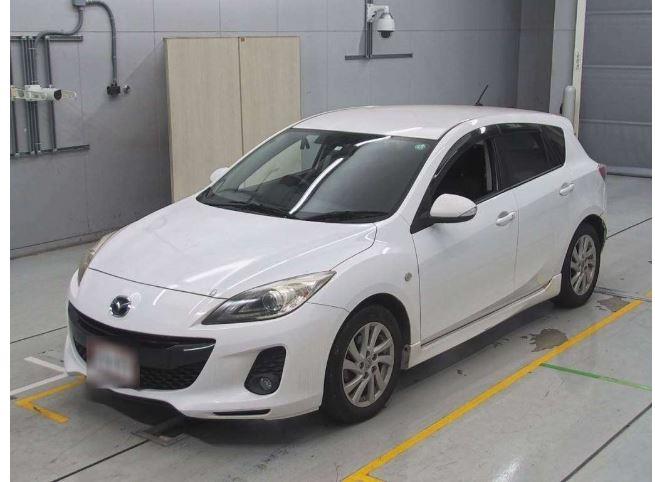 2012 Mazda Axela