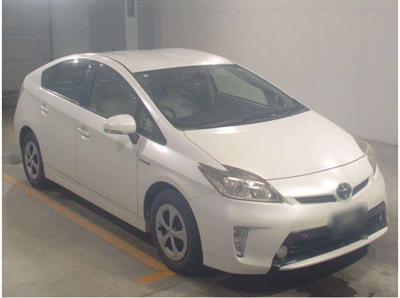 2012 Toyota Prius - Thumbnail