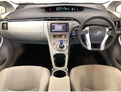 2012 Toyota Prius - Thumbnail