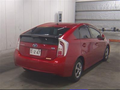 2014 Toyota Prius - Thumbnail