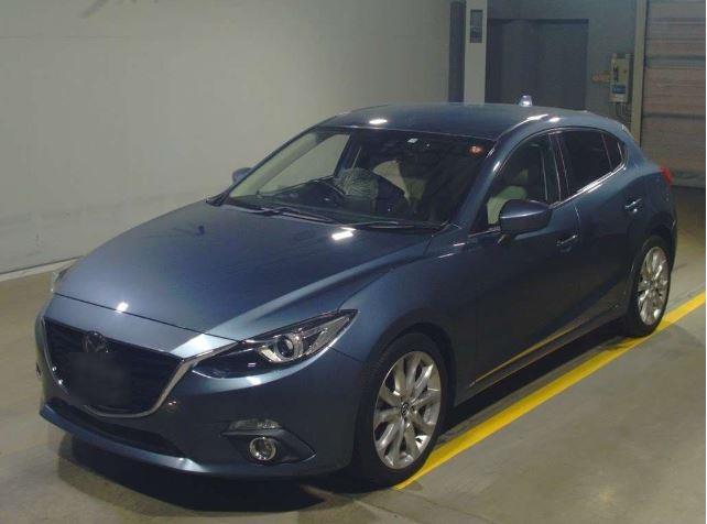 2013 Mazda Axela