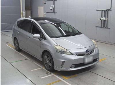 2012 Toyota Prius - Thumbnail