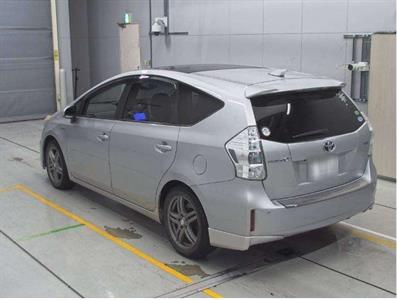 2012 Toyota Prius - Thumbnail