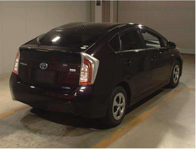 2012 Toyota Prius - Thumbnail