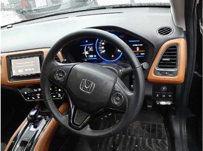 2014 Honda Vezel - Thumbnail