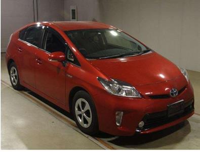 2013 Toyota Prius - Thumbnail