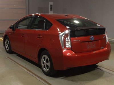 2013 Toyota Prius - Thumbnail