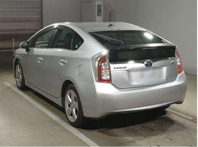 2012 Toyota Prius - Thumbnail