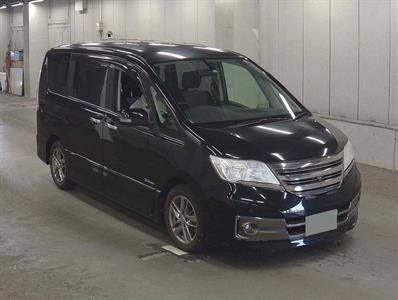 2013 Nissan Serena