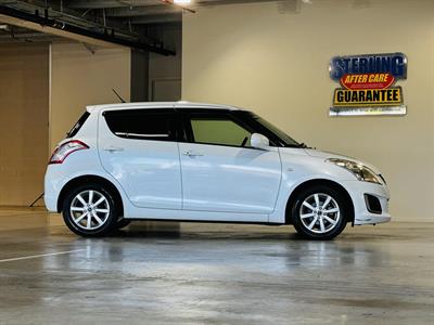 2013 Suzuki Swift - Thumbnail