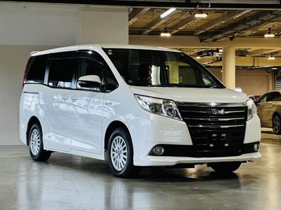 2015 Toyota Noah