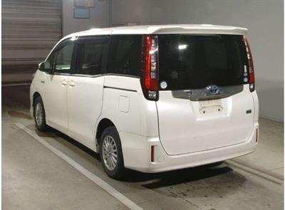 2015 Toyota Noah - Thumbnail