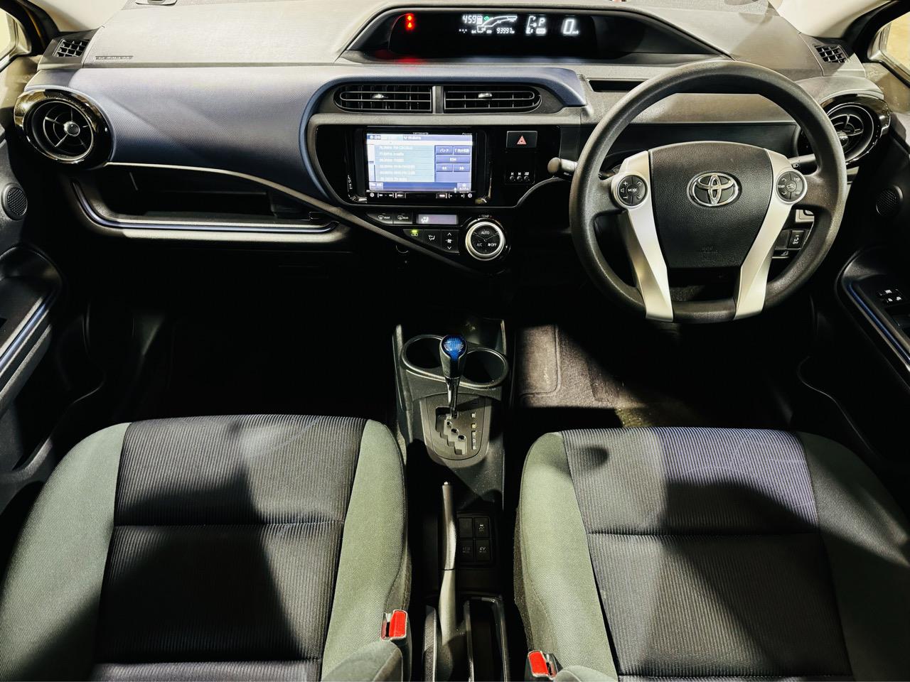 2015 Toyota Aqua