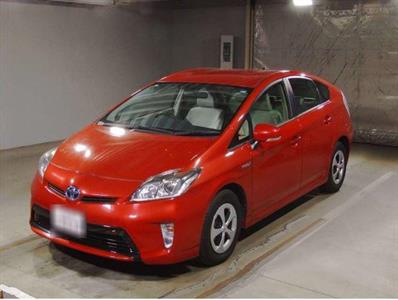 2014 Toyota Prius - Thumbnail