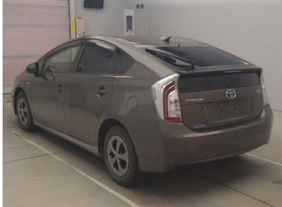 2014 Toyota Prius - Thumbnail