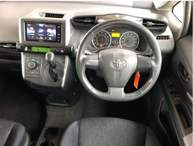 2012 Toyota Wish - Thumbnail