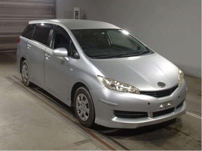 2012 Toyota Wish - Thumbnail