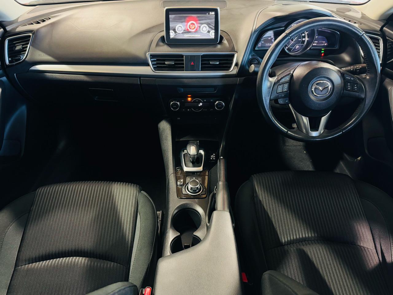 2014 Mazda Axela