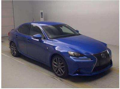 2013 Lexus IS 300h