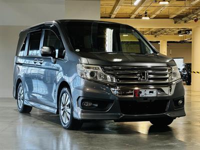 2013 Honda Step Wagon - Thumbnail