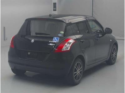 2014 Suzuki Swift - Thumbnail