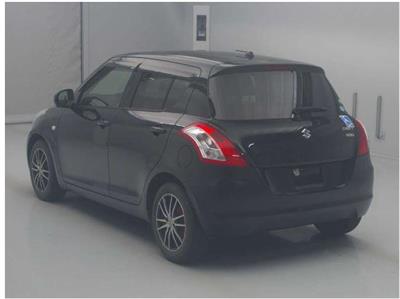 2014 Suzuki Swift - Thumbnail