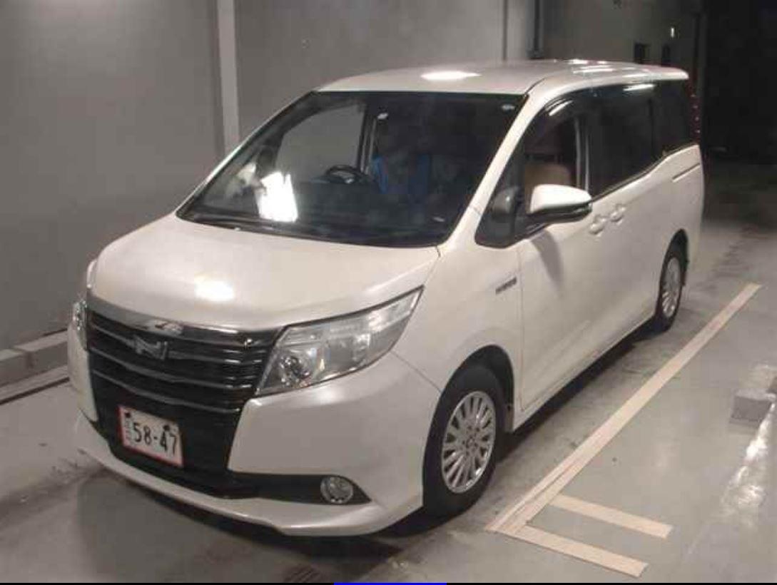 2014 Toyota Noah