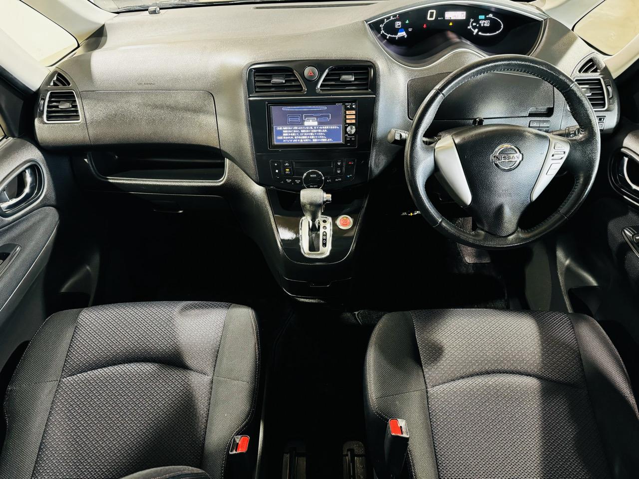 2013 Nissan Serena