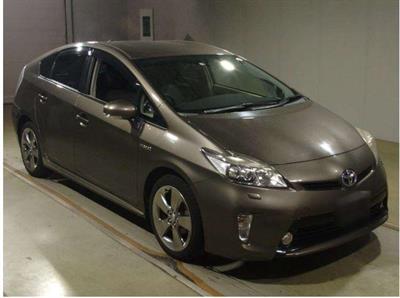 2013 Toyota Prius - Thumbnail