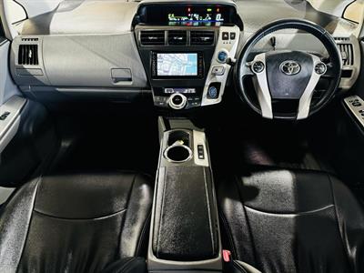 2012 Toyota Prius - Thumbnail