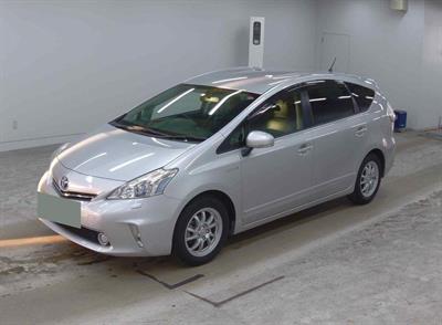 2012 Toyota Prius - Thumbnail