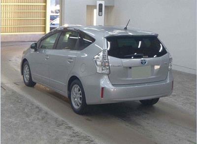 2012 Toyota Prius - Thumbnail