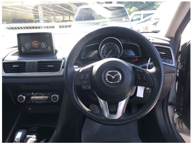 2013 Mazda Axela