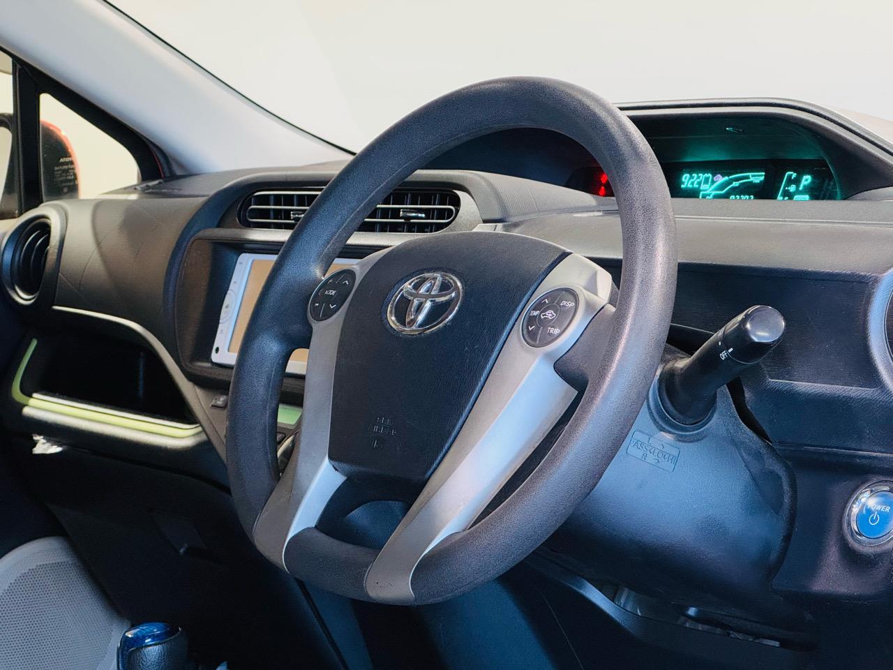 2013 Toyota Aqua