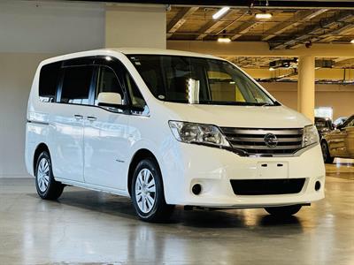 2012 Nissan Serena