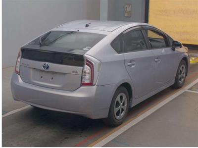 2012 Toyota Prius - Thumbnail