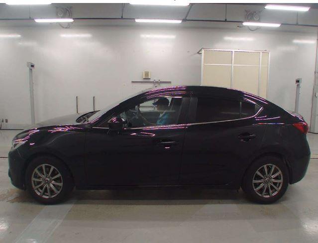 2014 Mazda Axela