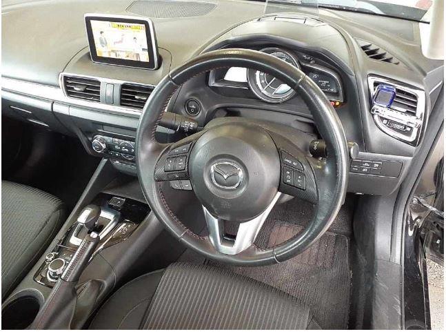 2014 Mazda Axela