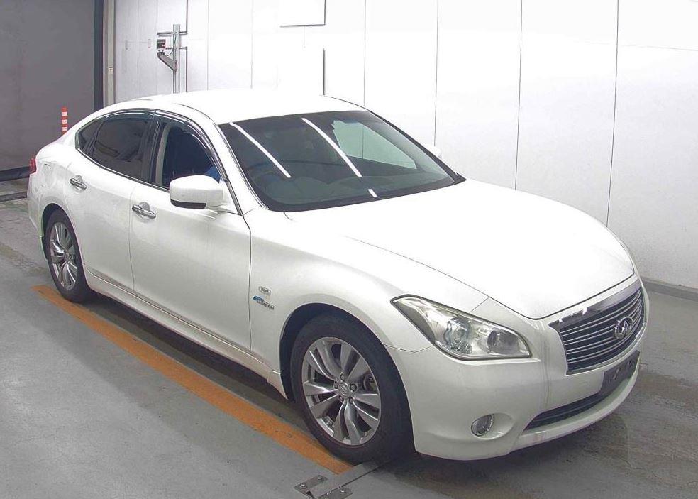 2012 Nissan Fuga