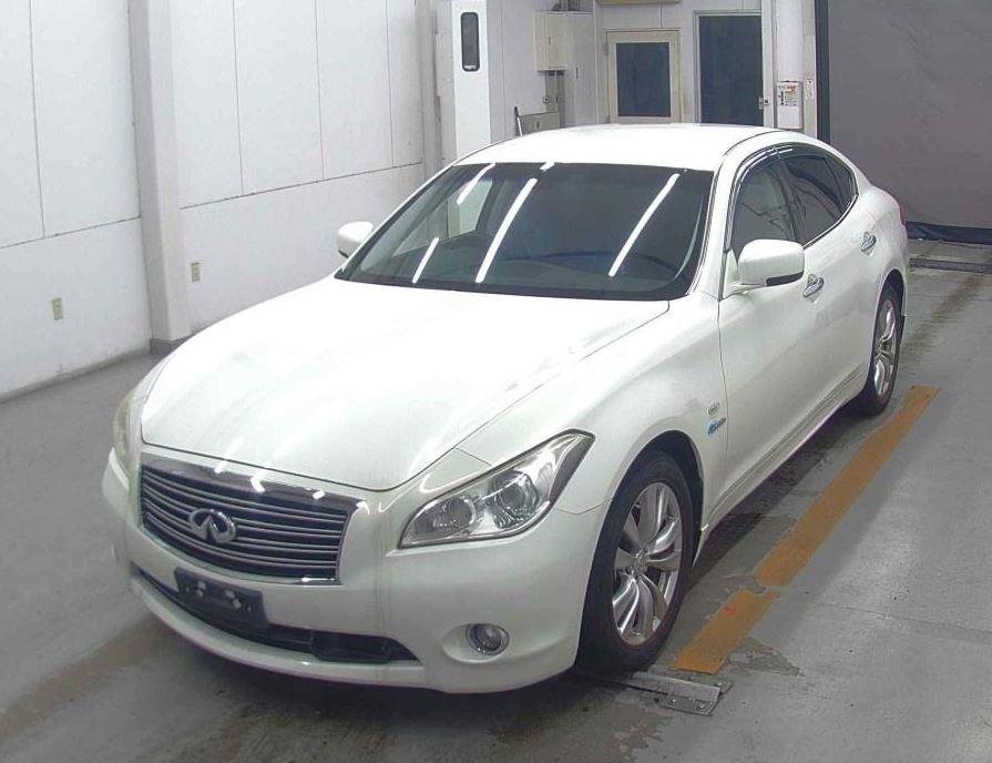 2012 Nissan Fuga