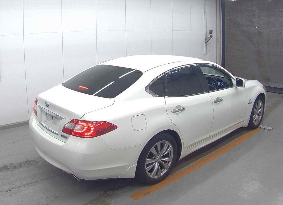 2012 Nissan Fuga