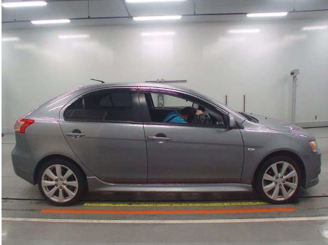 2012 Mitsubishi Galant