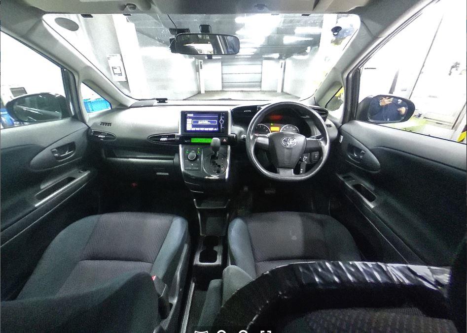 2013 Toyota Wish