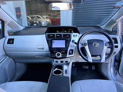 2011 Toyota Prius - Thumbnail