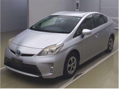 2012 Toyota Prius - Thumbnail