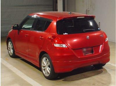 2013 Suzuki Swift - Thumbnail