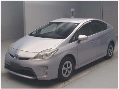 2012 Toyota Prius - Thumbnail