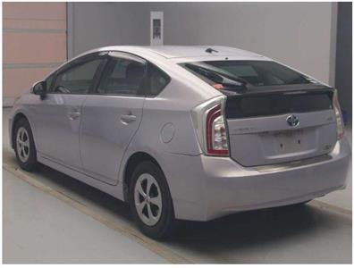 2012 Toyota Prius - Thumbnail