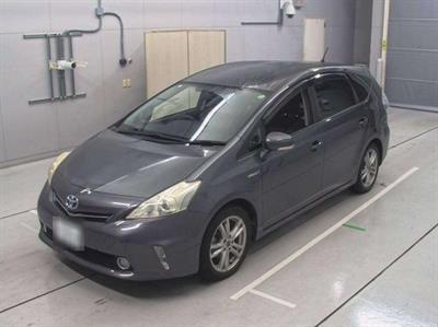 2012 Toyota Prius - Thumbnail